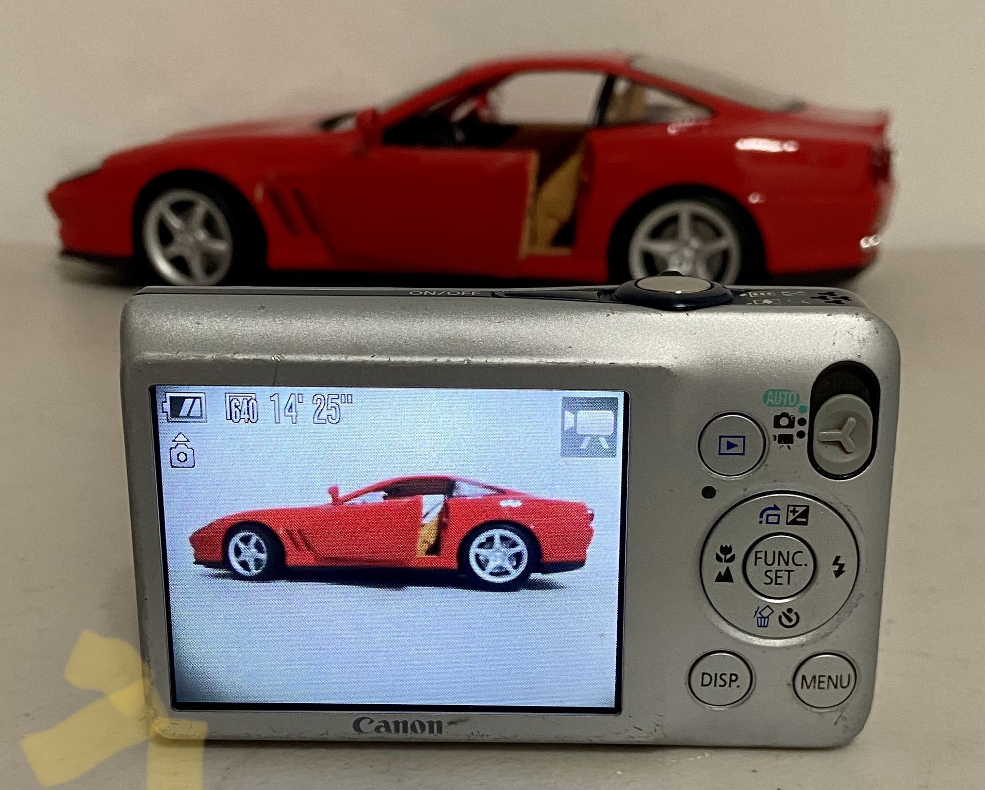 Canon Powershot SD1300 IS 12.1 MP Tested Works. (#132)