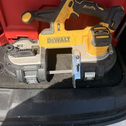Dewalt (DCS378B) XR Bandsaw 3-3/8 in Cut Capacity 