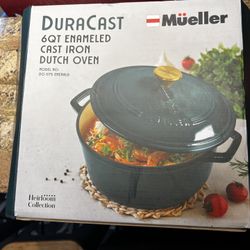 NEW* Dutch Oven. Cast Iron. 6Qt