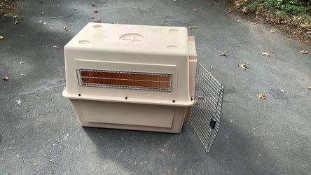 Large Pet Kennel - Petmate