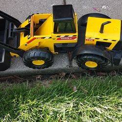 Tonka Construction ToyTrucks (2)