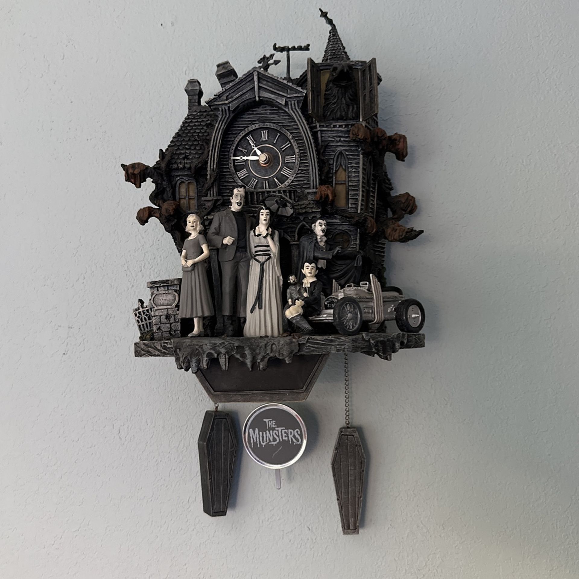 Bradford Exchange The Munsters Wall Clock 