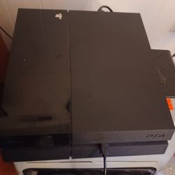 Ps4 Pro Last Of us, God Of War 1& 2, Gta V 175 Obo