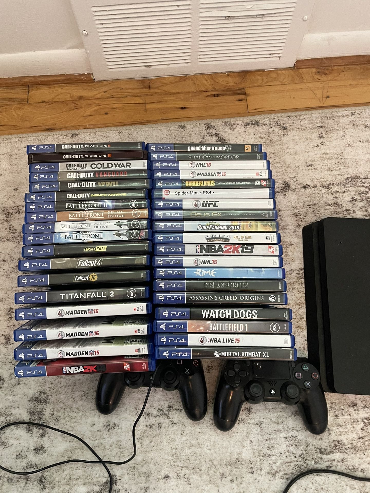 PlayStation 4. 1tb Pro   Used With 40 Games 