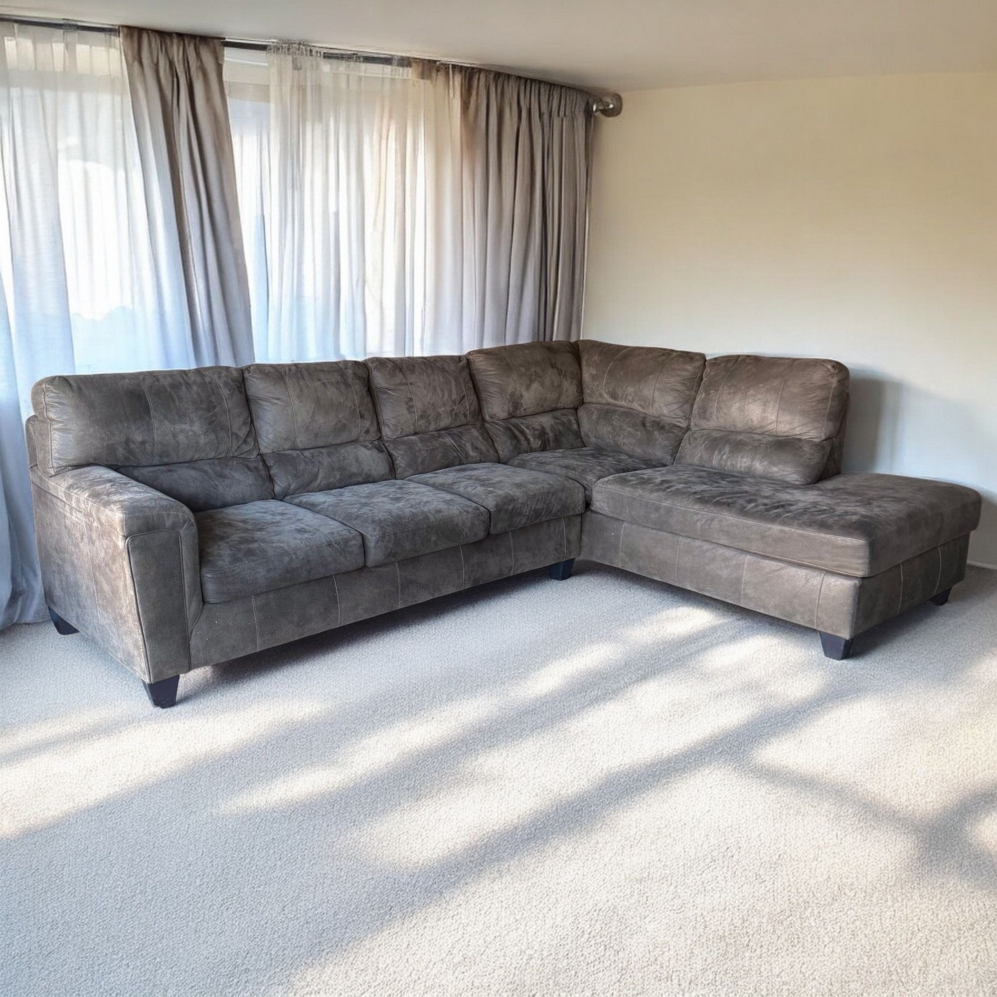 Gray L-Shape 116in by 90in Rightside Chaise Sectional Sofa