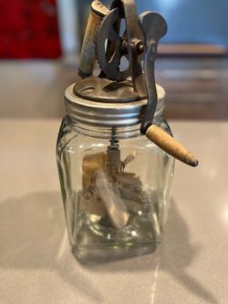 Vintage Dazey 40 Butter Churn & MFG Co.