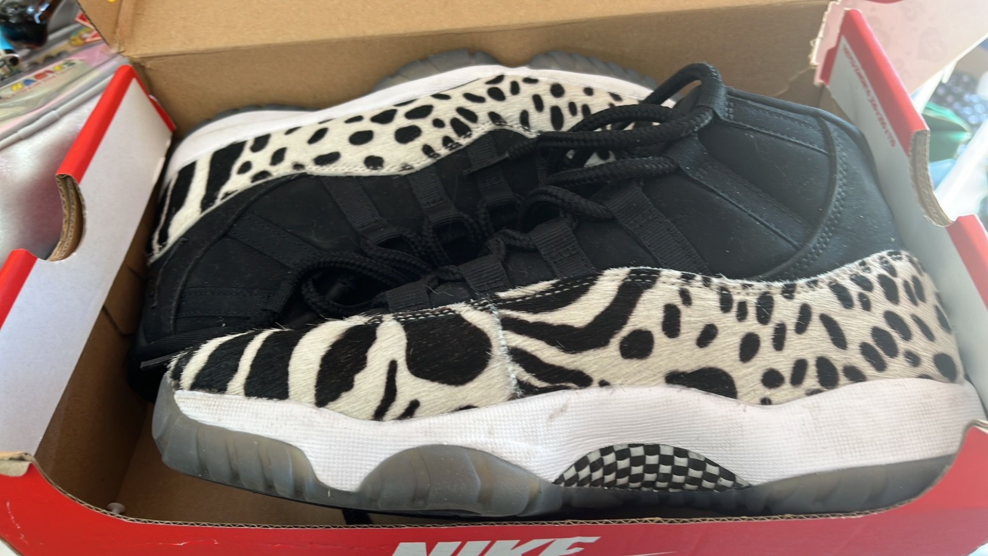 Jordan Retro 11 Animal Print Sz 8