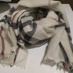 Burberry Lightweight Giant Check Wool And Silk Scarf