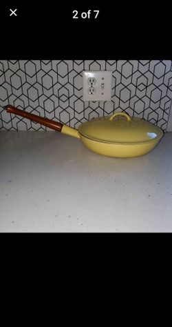Descoware 12" skillet with lid. Excellent condition