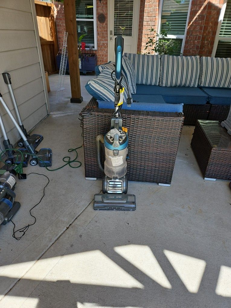 Eureka Floor Cover Vac