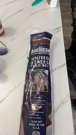 Valley Forge United States Flag Set