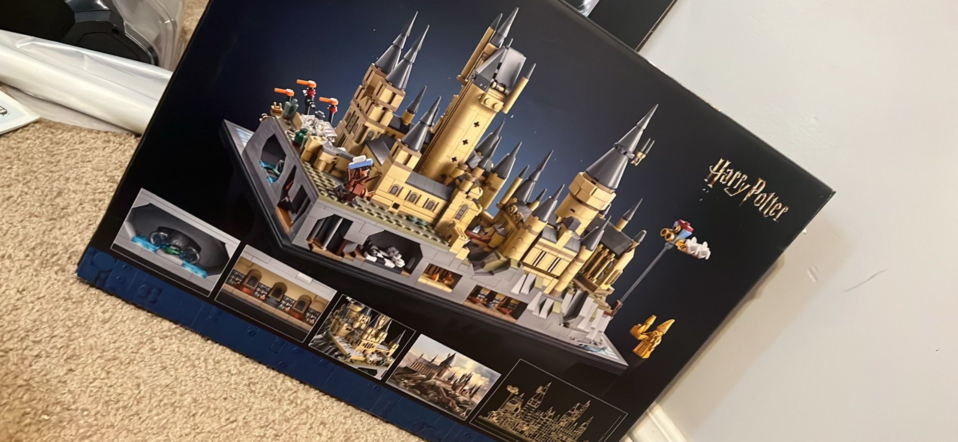 Hogwarts Castle Lego Set