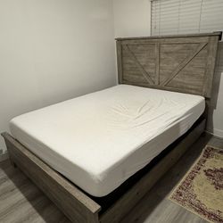 Move Out Sale!! Bed + Dresser