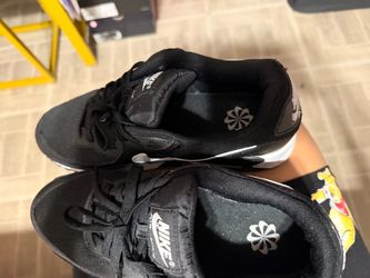 Women Nike sneaker