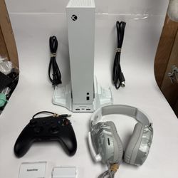 Xbox Series S Bundle 