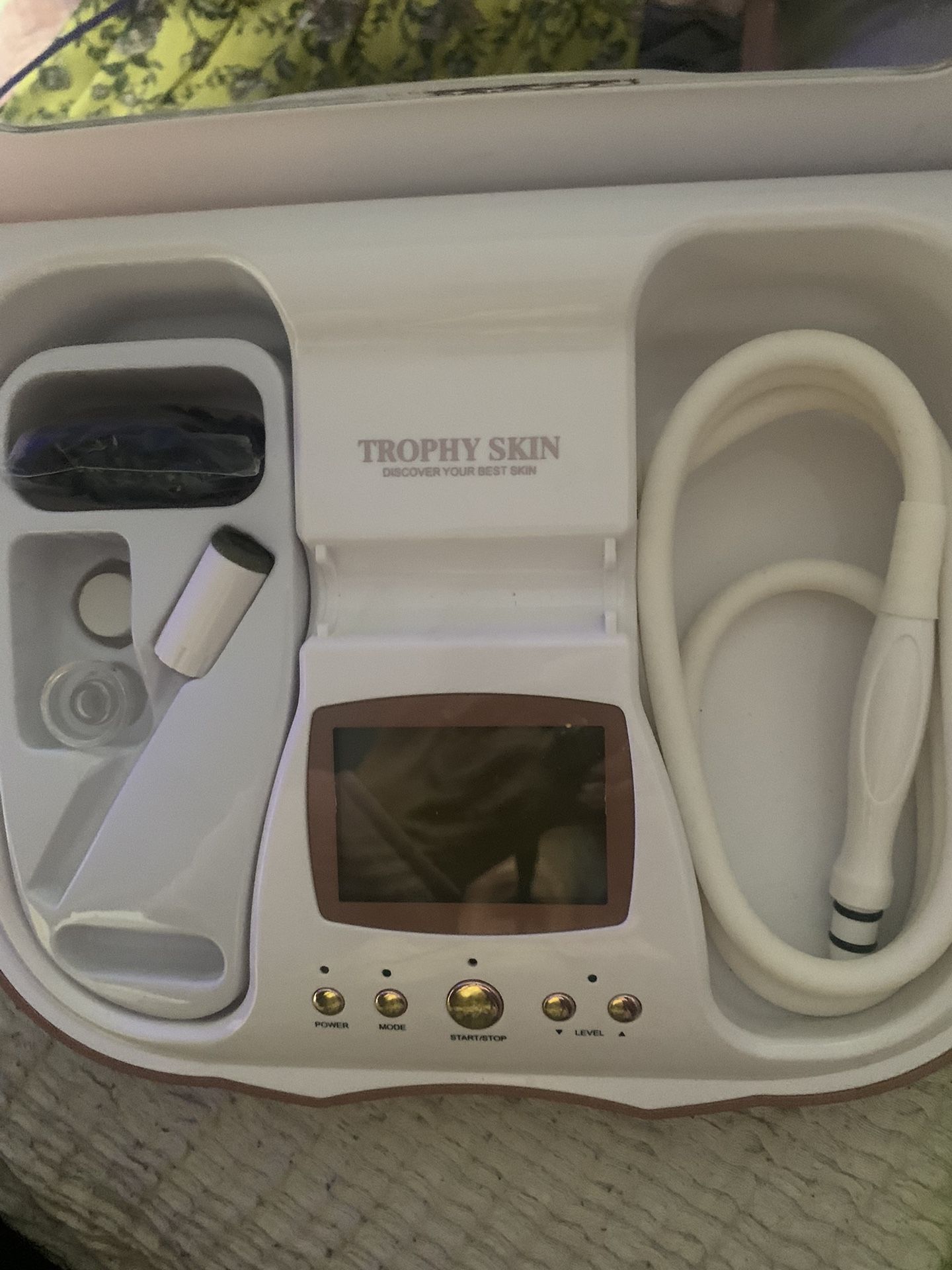 Microdermabrasion Facial Care System