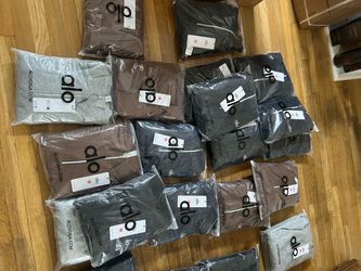 Alo Yoga Apparel Lot – Mixed Colors New