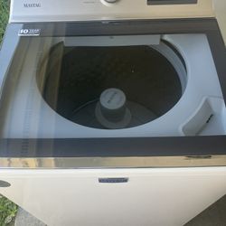 Maytag Washer 