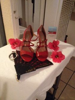 Pour La Victoire Tatienne Red Heels Open toe Double Strap patten leather heels in great condition