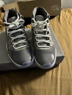 Jordan 11 Cool Grey size 8.5