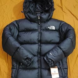 The North Face 700 Down Puffer – Brand New w/ Tags 