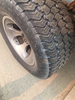 37x20 in tires