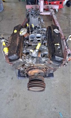 Running 305 v8 , engine stand and cherry picker for sale