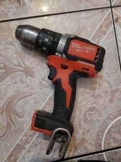 Milwaukee M18 hammer drill 2speed 2702-20...$49 PRECIO FIJO_FIRM PRICE