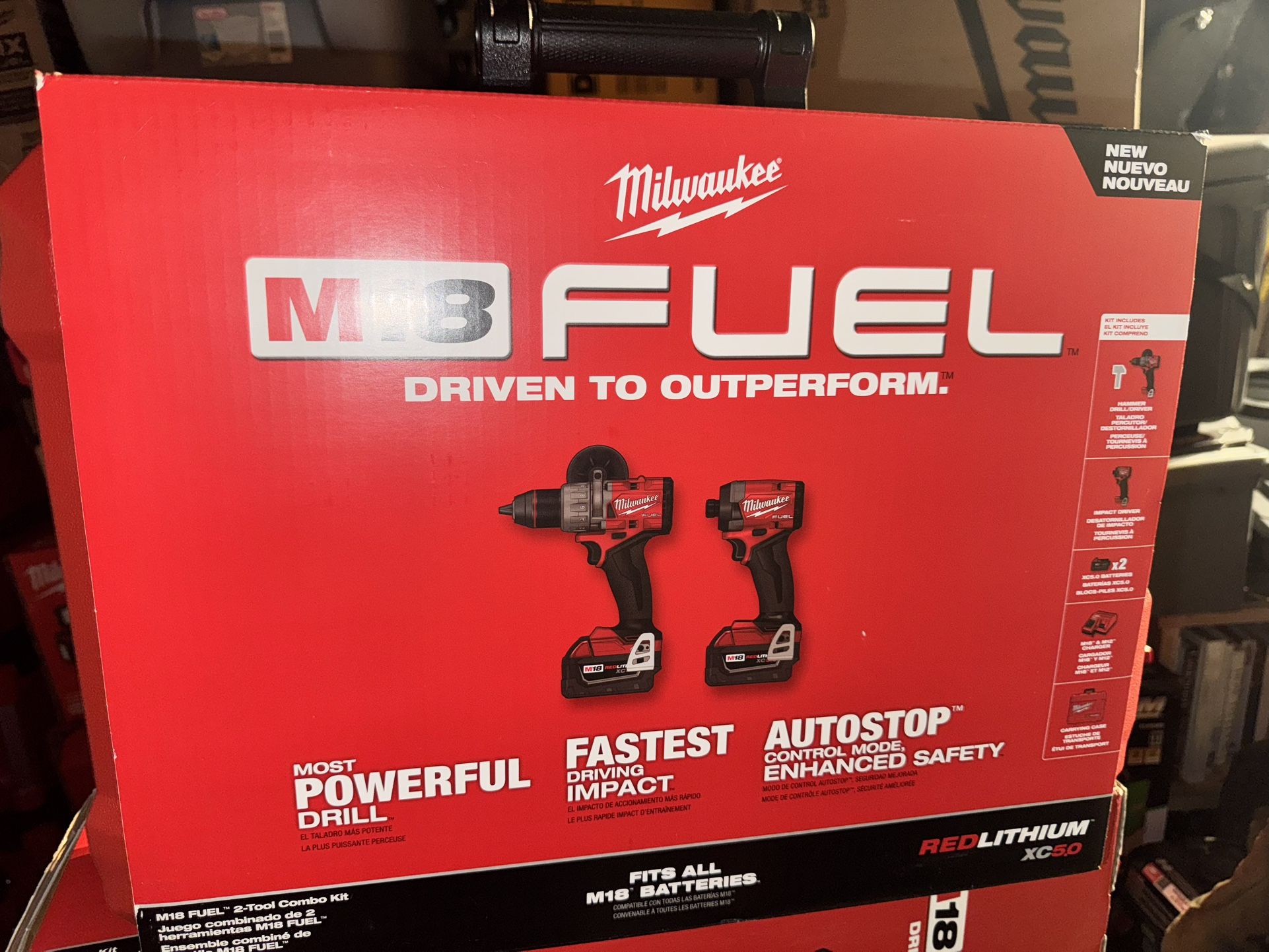 Milwaukee M18 FUEL 18V  Hammer Drill and Impact Driver Combo Kit (2-Tool) with 2 Batteries