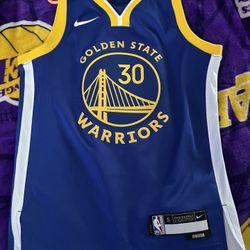 Steph Curry Youth Size Small