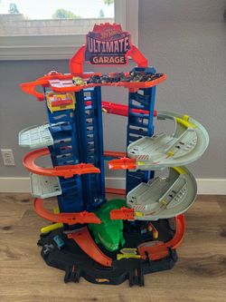Hot wheels Ultimate Garage