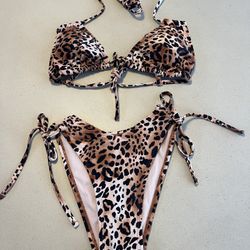 2 piece - Leopard Print Bikini Set (S)