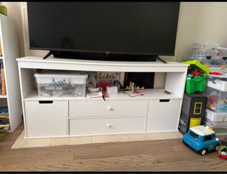 White Tv stand cabinet with drawers