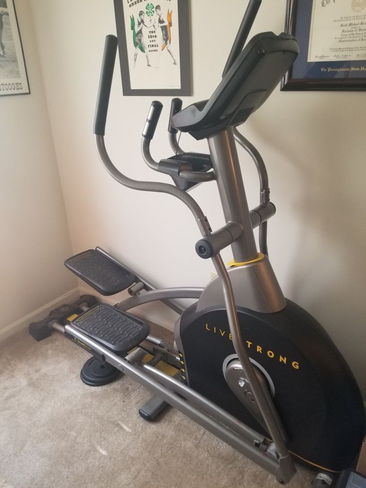 Elliptical Livestrong LS8.0E for Sale in King of Prussia, PA OfferUp