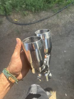 2 1/2 Or Smaller bolt On Exhaust Tip