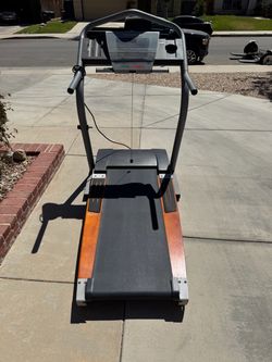NORDITRACK 2500R $$$200 Like new