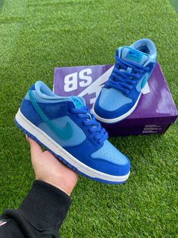 Sb Nike size 4y