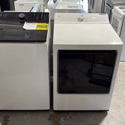 LG Washer Electric Dryer Set