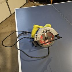 Ryobi Saw