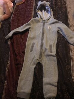 Baby clothes