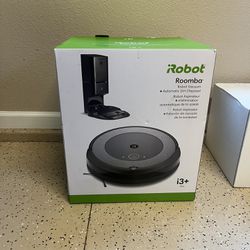 iRobot Roomba i3+ EVO (3550) Self-Emptying Robot Vacuum 