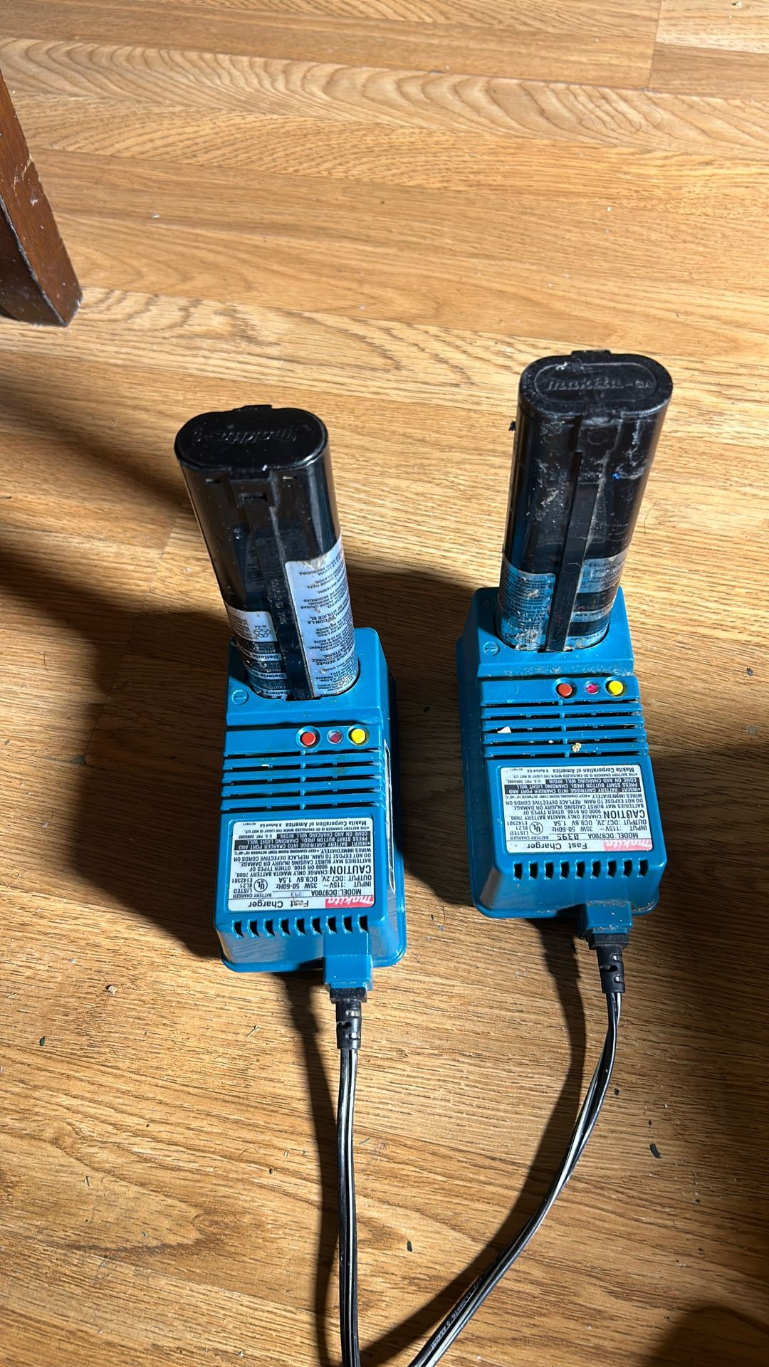 Makita Charger