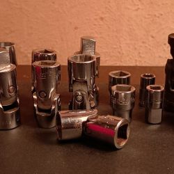 15 Snap-On SAE Swivel/Standard Sockets