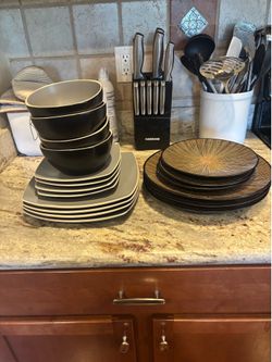 Dinnerware  Set