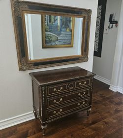 Entrance Table And Mirror Set