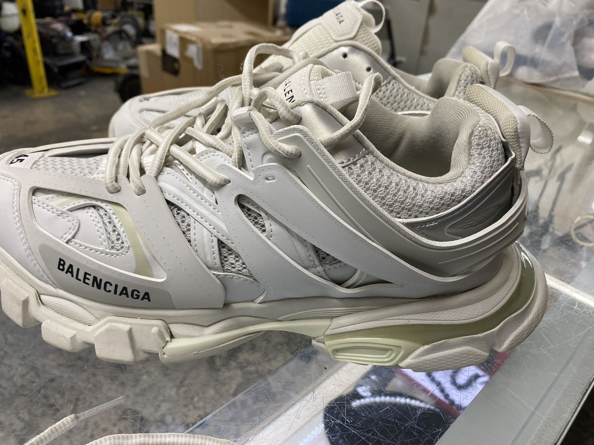 Authentic Jordan Versace Louie Vuitton McQueen Balenciaga