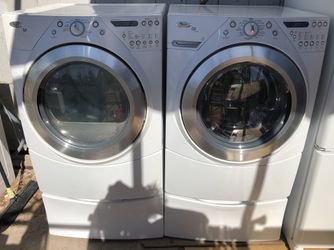 Whirlpool Duet washer and dryer set with pedestals