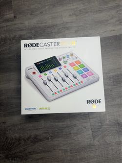 RodeCaster Pro 2 White