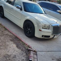 2010 Chrysler 300