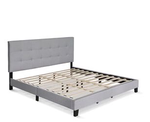 Brand new king size bed frame with a brand new mattress included 🚨 Free delivery 🚨